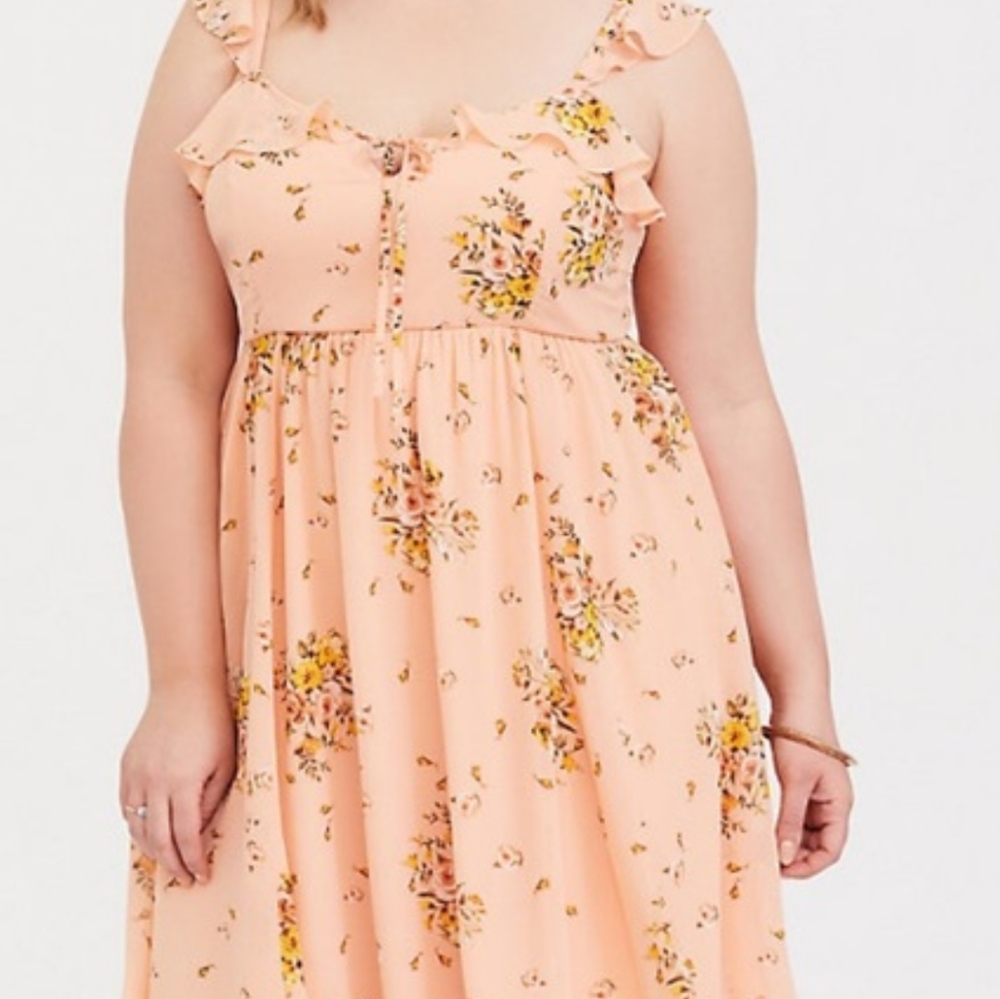 Torrid Peach Floral Print Dress Size 1X